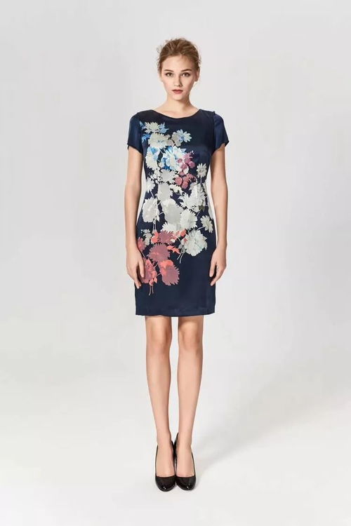 唐百二層精品女裝蒙迪愛(ài)爾專(zhuān)柜 端午佳節(jié)獻(xiàn)祝福，時(shí)尚服飾添風(fēng)采